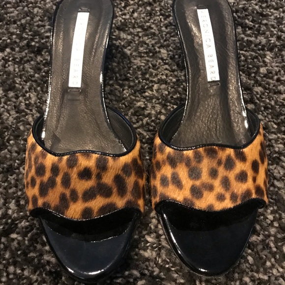 veronica beard leopard mules